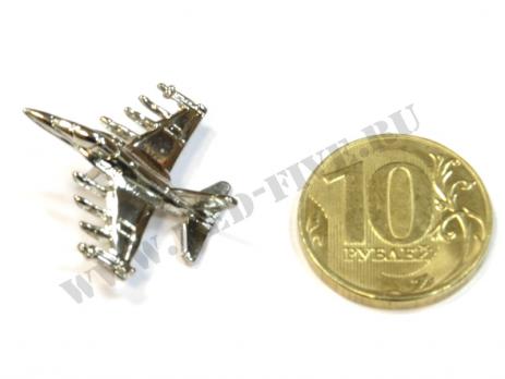 Значок Як-130 серебристый