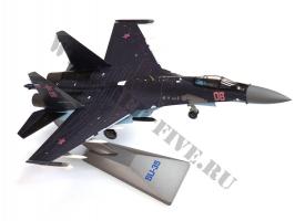 Модель металлическая Су-35 1/72 баклажан 08