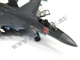 Модель металлическая Су-35 1/48 серая