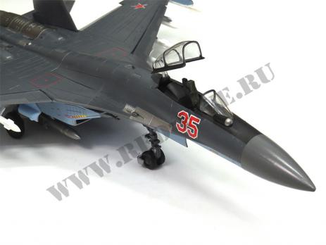 Модель металлическая Су-35 1/48 серая